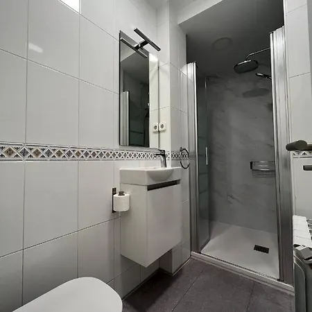 Amplio Y Centrico Piso Con Patio. Apartment A Coruna Exterior photo